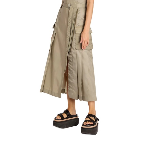Sacai Khaki Twill Cargo Belted Skirt US2 - Picture 5 of 14